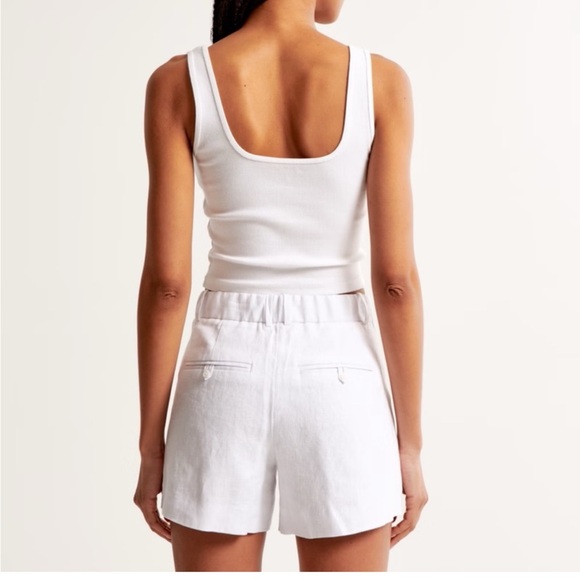 Abercrombie & Fitch Women's Crisp White Bermudas - Picture 4 of 8